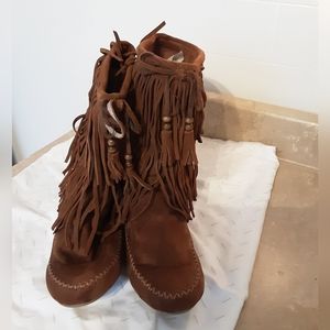 Massimo fringe boots